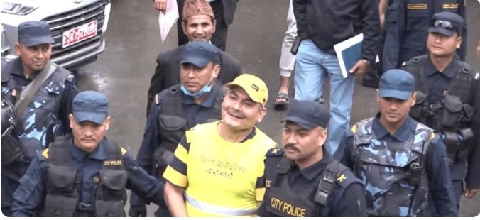 तीनकुने घटना: दुर्गा प्रसाईँसहित ७ जनालाई थुनामै राख्न जिल्ला अदालतको आदेश